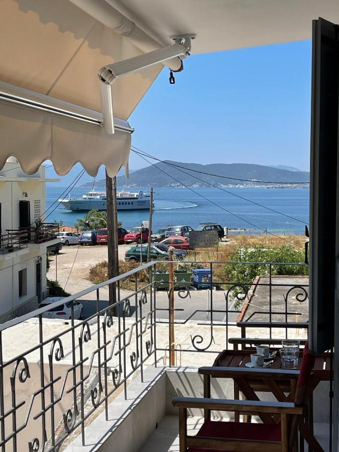 Axs First Floor Apartment Aegina Town Екстер'єр фото